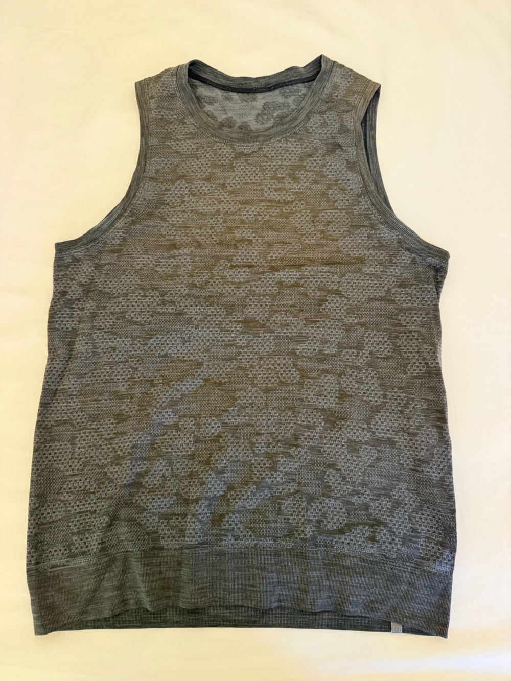 lululemon athletica Gray Patterned Crewneck Tank